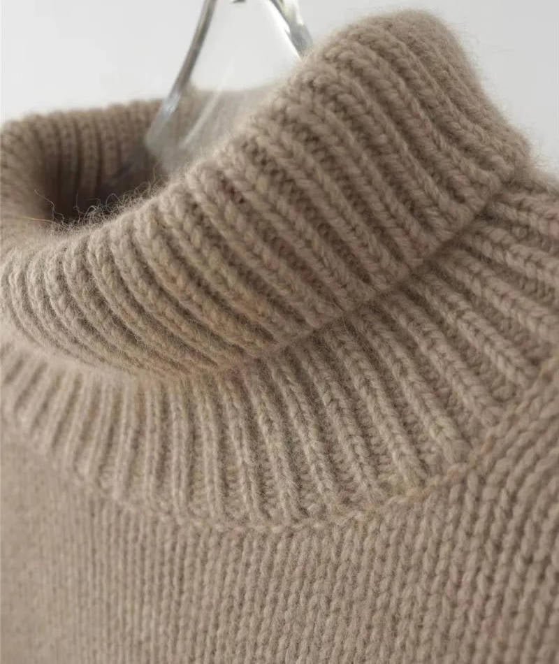 Women's Cashmere Turtleneck Sweater